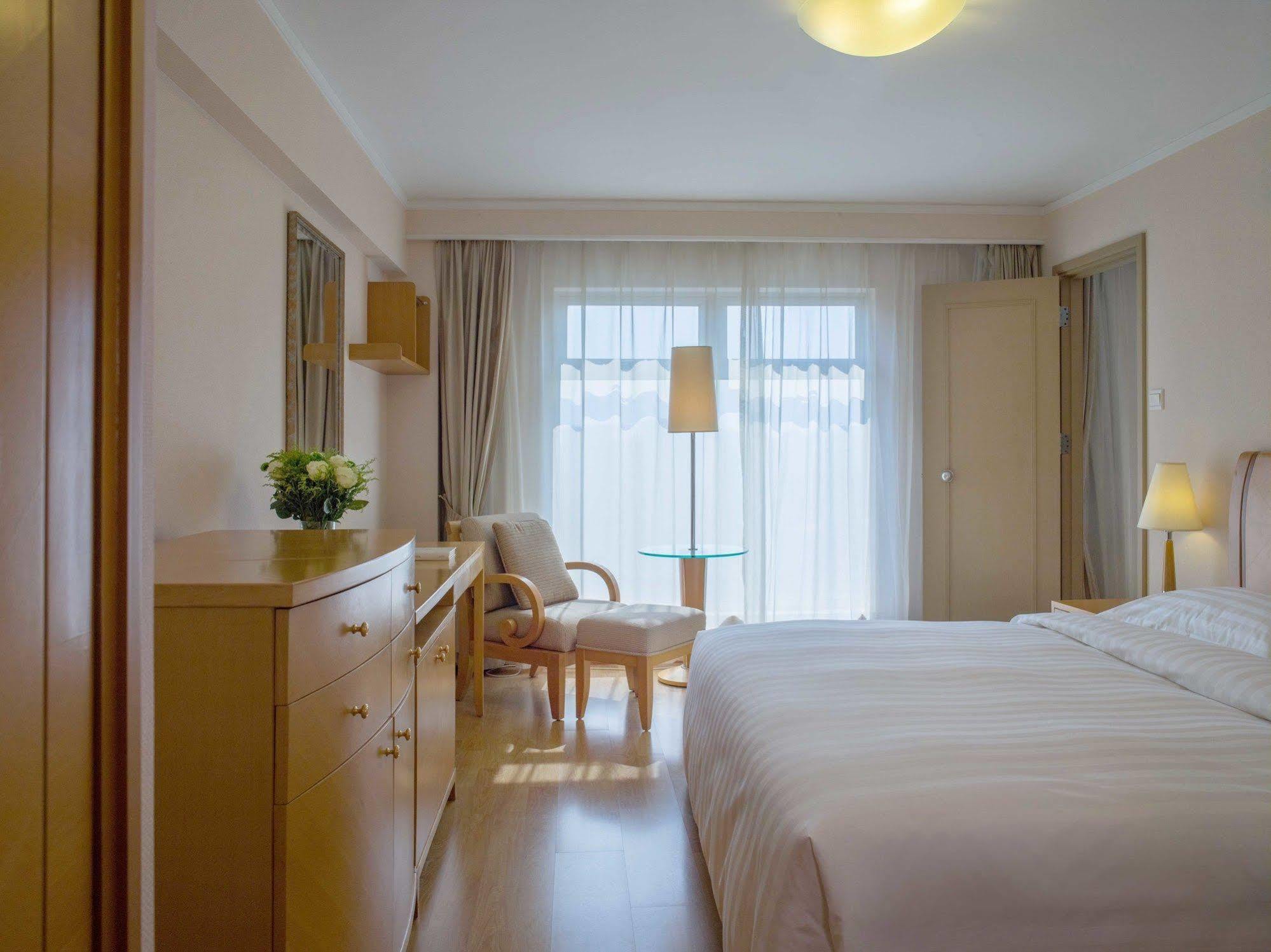 Beijing Landmark Towers Apartment ภายนอก รูปภาพ